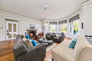 Drawing Room- click for photo gallery